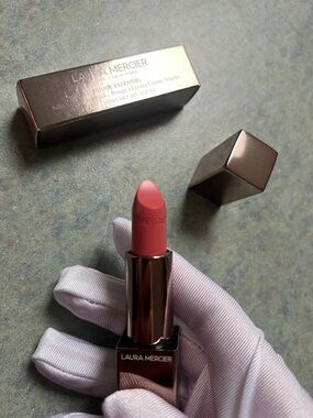 laura mercier Nude Cream Lipstick - 40 Nu Prefere